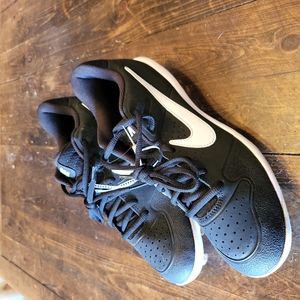 Nike Alpha Huarache Varsity Black Low Metal Baseball Cleats Size 8 A07960-001